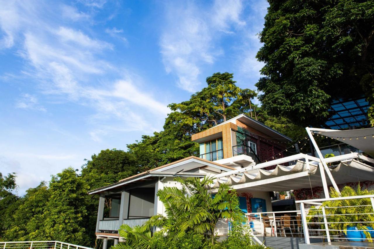 Phuket View Coffee And Resort Чалонг Екстериор снимка