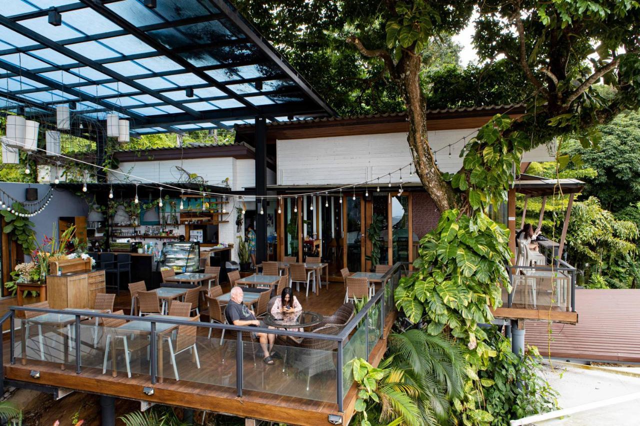 Phuket View Coffee And Resort Чалонг Екстериор снимка